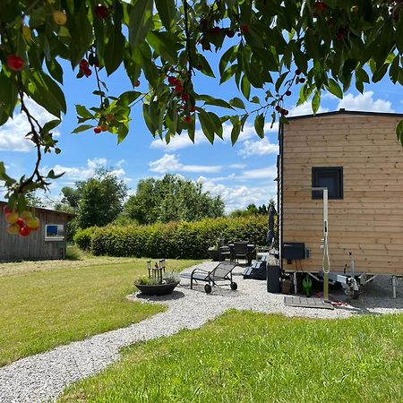 Tinyhouse -Reset Im Vilstal -Zurueck Zum Ursprung Lägenhet Aldersbach Exteriör bild